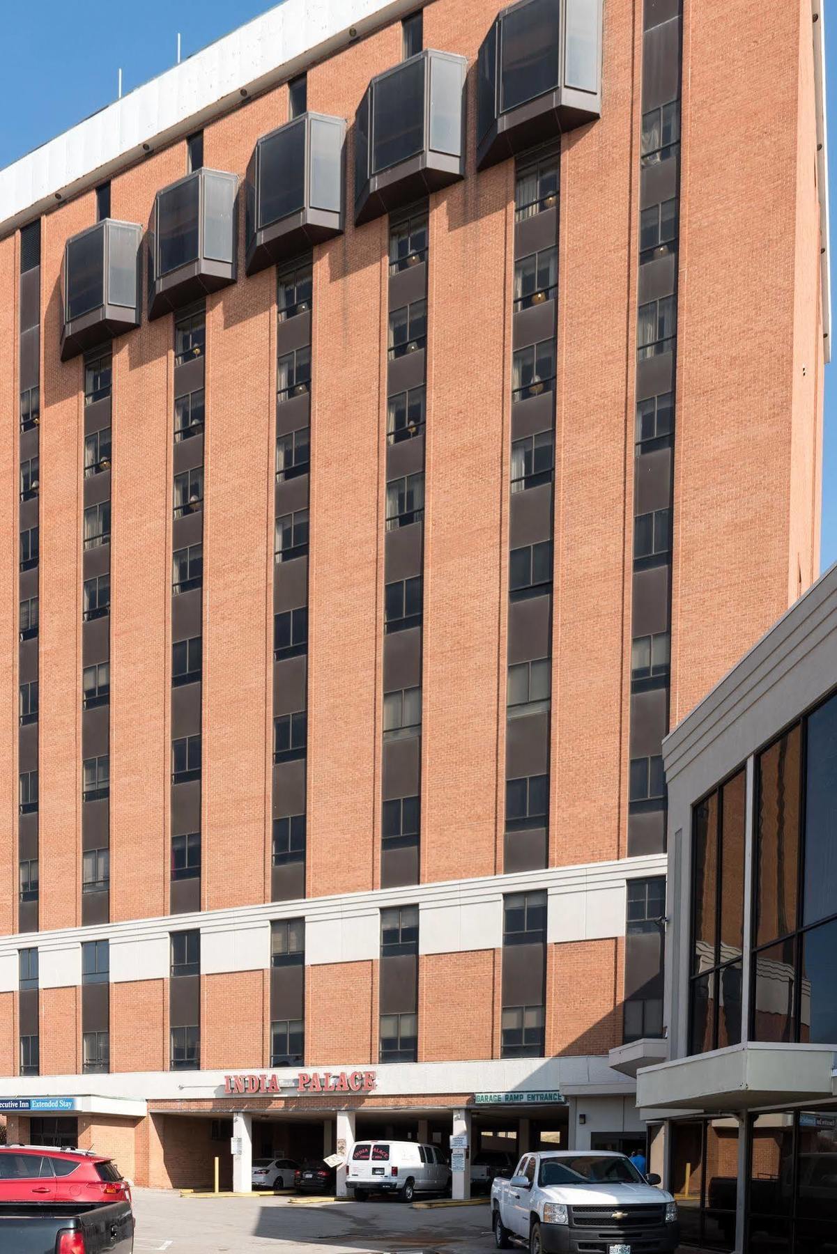 Kaiser Hotel ブリッジトン エクステリア 写真